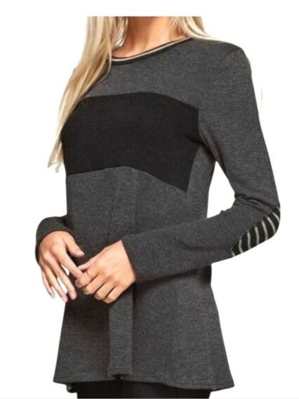 12 PM BY MON AMI Color Block Long Sleeve Sweater Size Small NWT